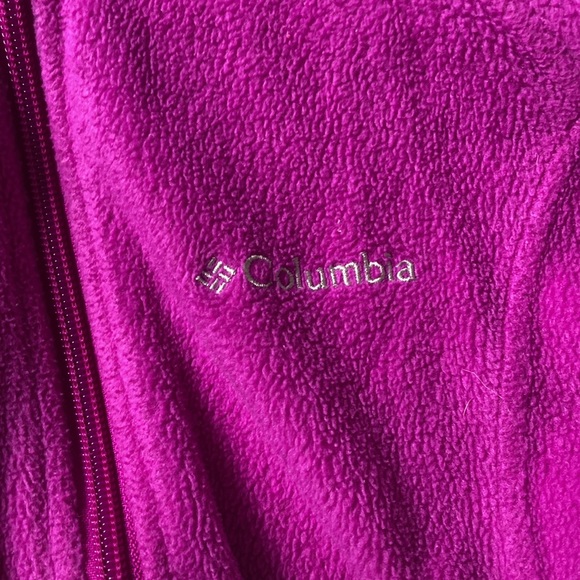 Women’s small Columbia Zip up jacket with zip up pockets - Picture 2 of 8